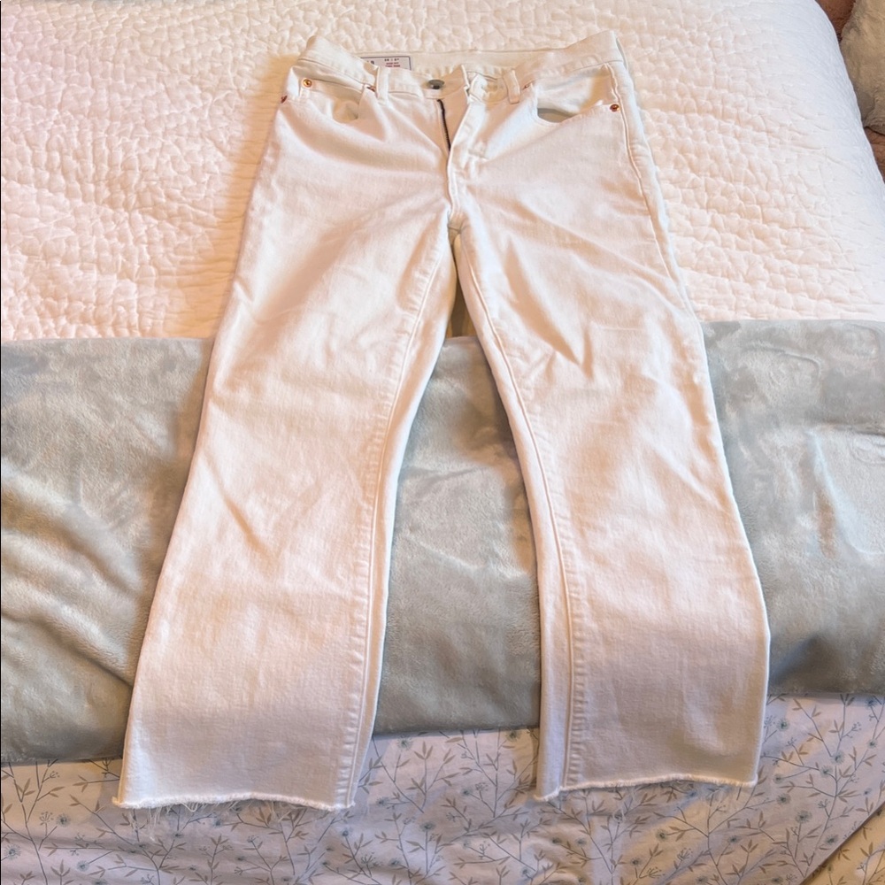 GAP Women's Cream Straight Leg Jeans